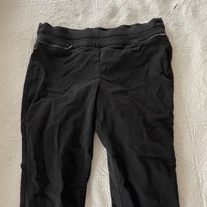 Candies pull on skinny pant size XL fits like L